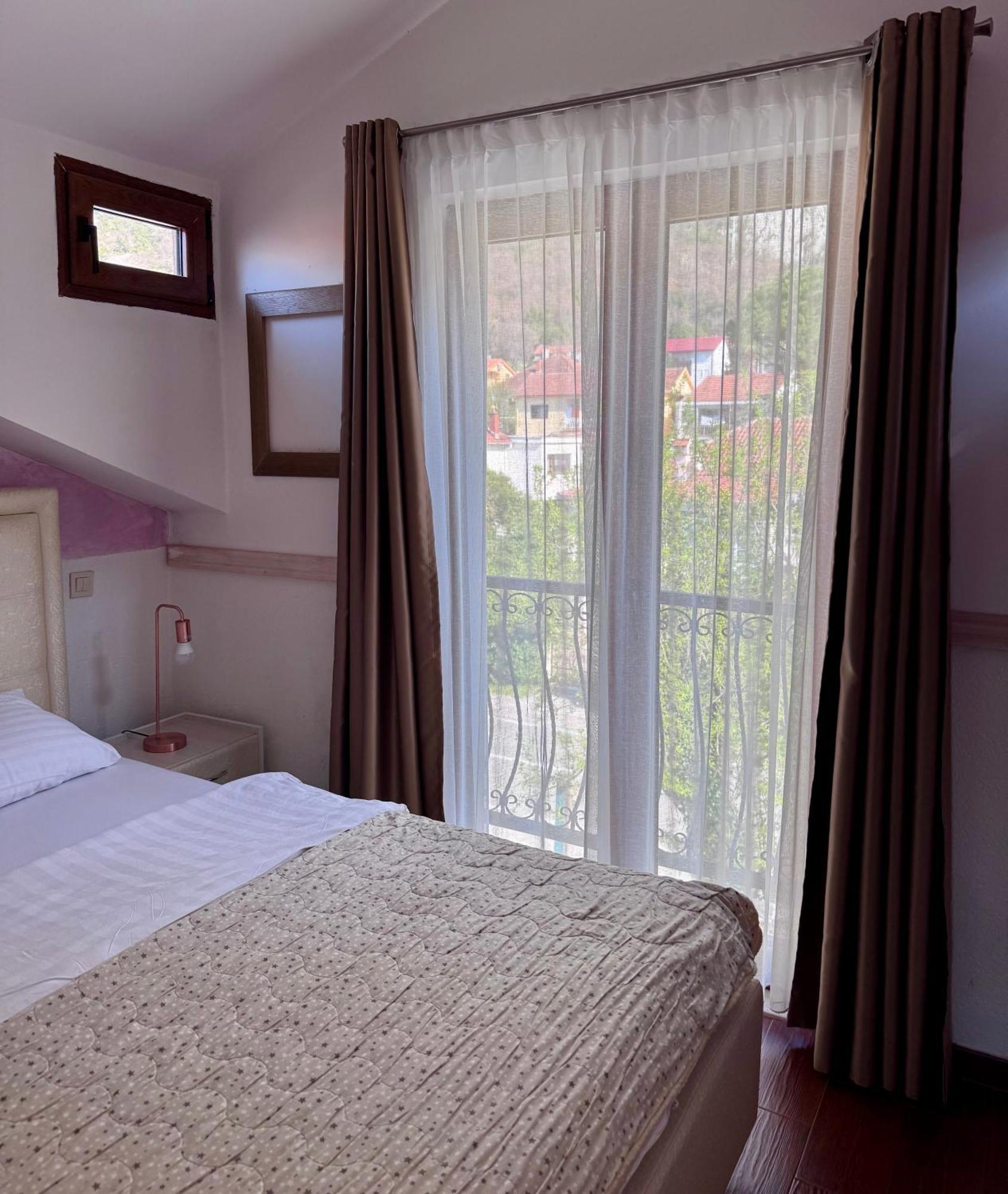 Bocche Di Cattaro Apartments 외부 사진